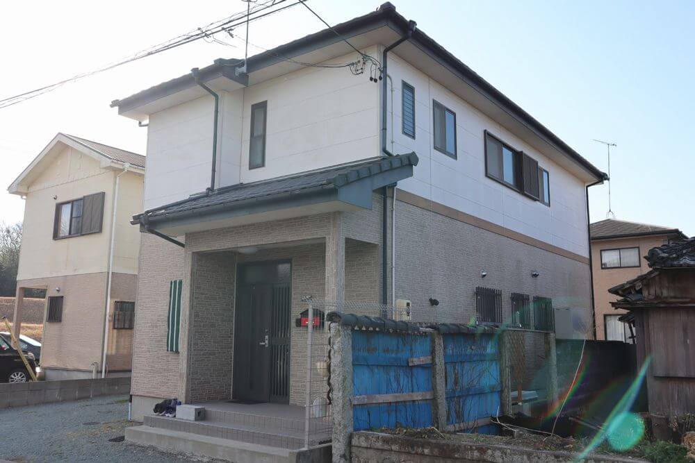 施工前 3 (1) リペイント匠:外壁塗装