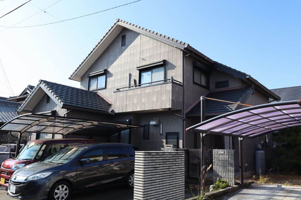 施工前 2 (2) (1) ガイナ外壁塗装:リペイント匠