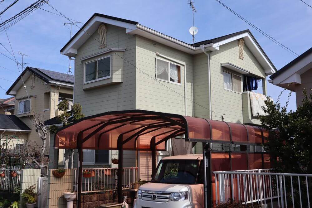 施工後 2 (16) (1) リペイント匠、付帯部塗装、屋根カバー工法