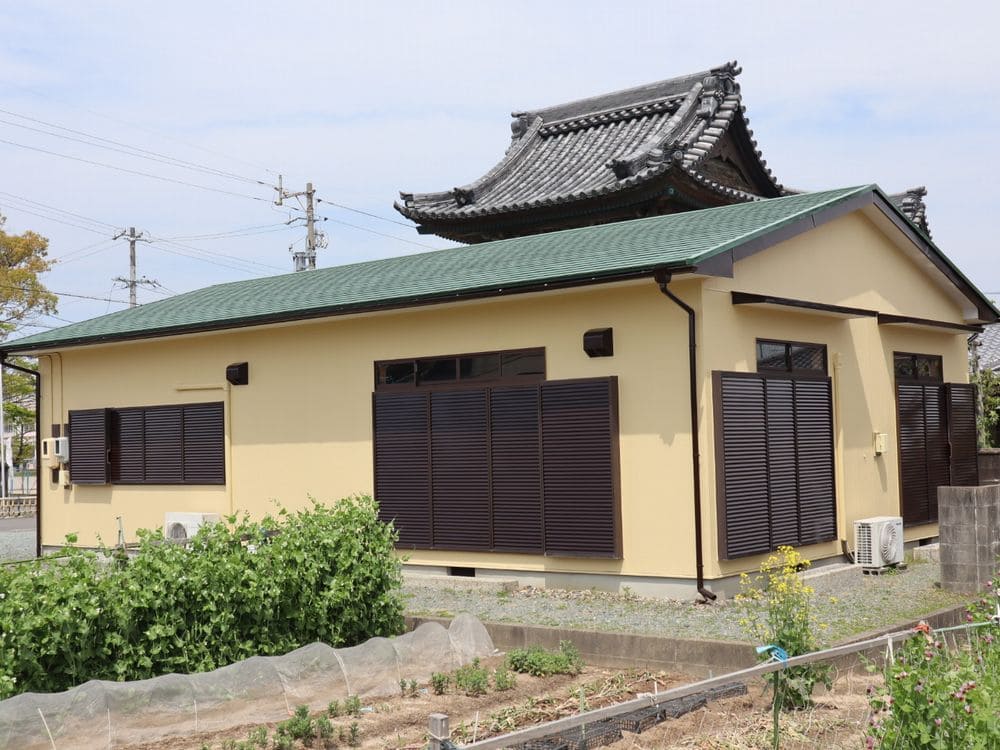 生駒市の外壁塗装をリペイント匠が施工した写真