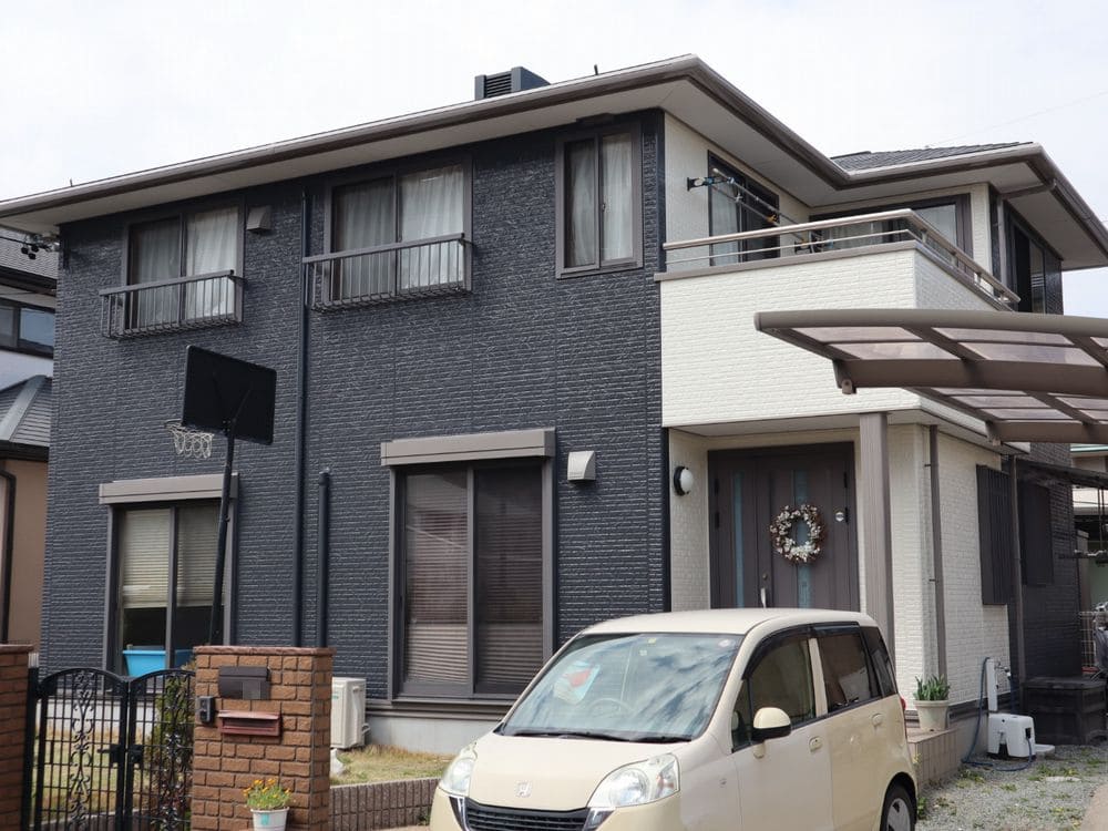 生駒市_Y様_全体_施工後 (2) 生駒市の外壁塗装、屋根塗装をリペイント匠が施工した写真