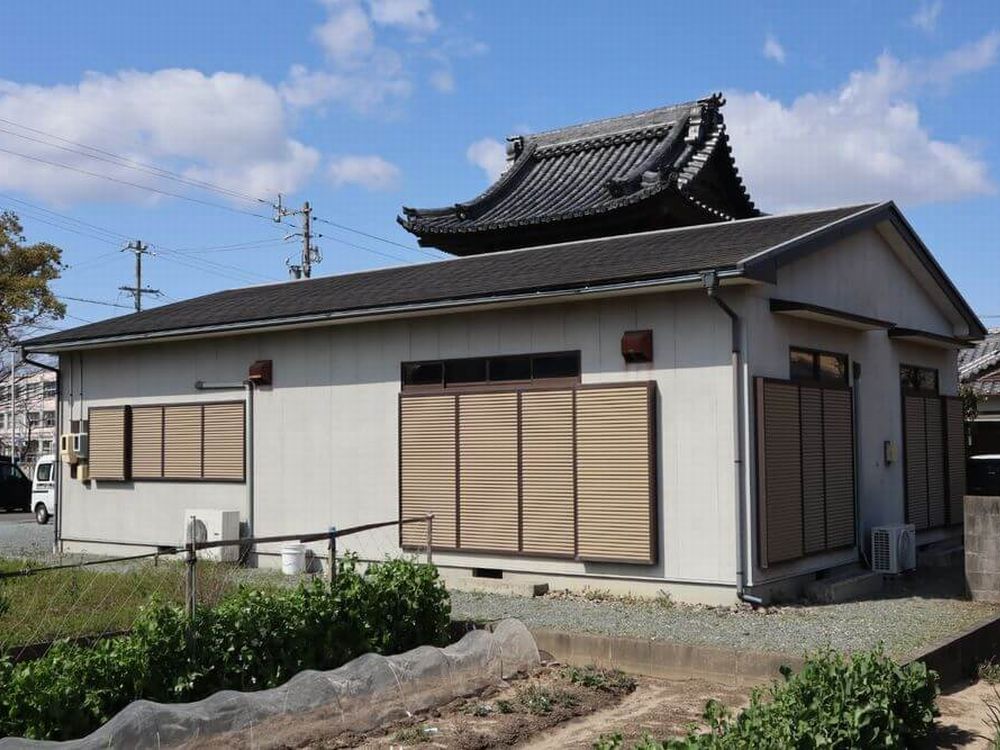 生駒市の外壁塗装をリペイント匠が施工した写真