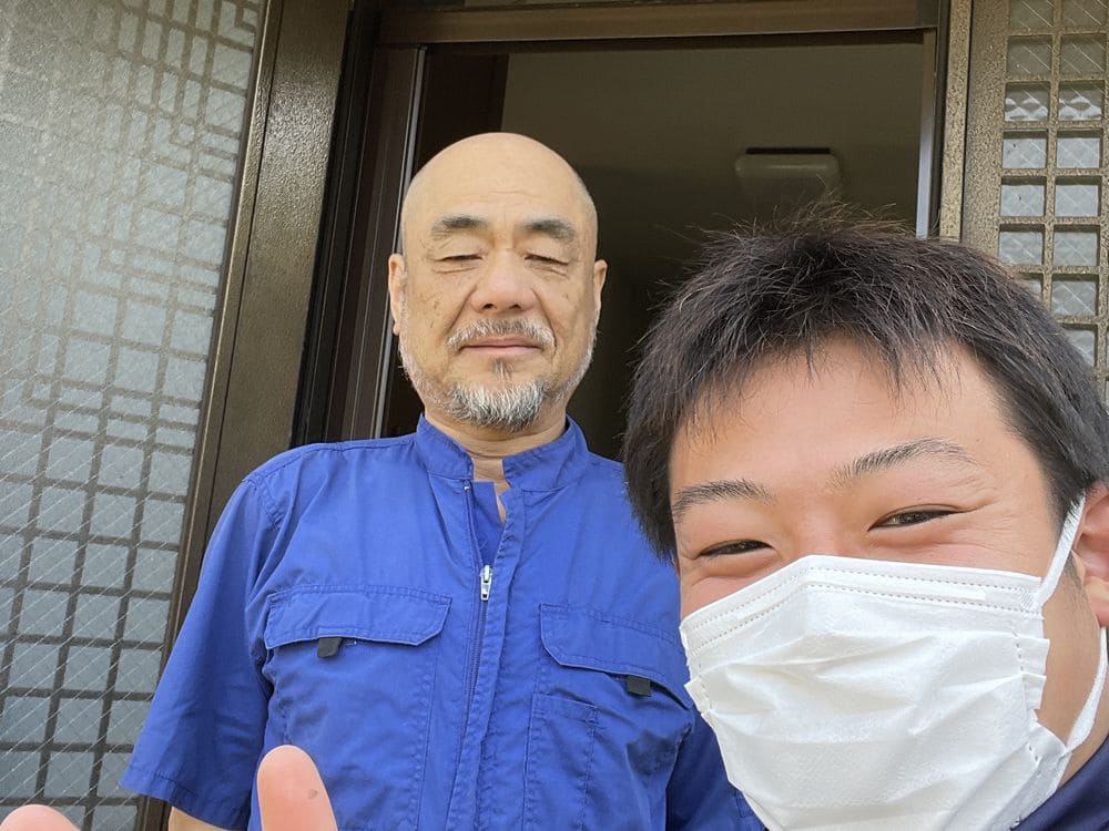 お客様2ショット (1) 生駒市 外壁塗装 リペイント匠
