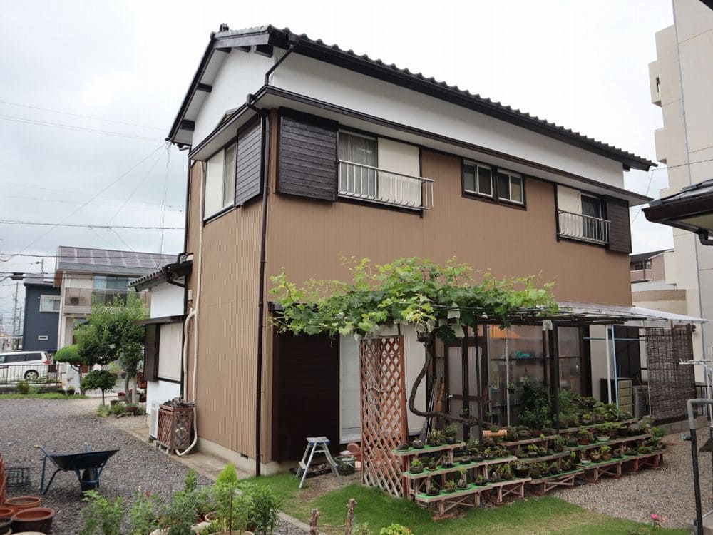 生駒市の外壁塗装をリペイント匠が施工した写真