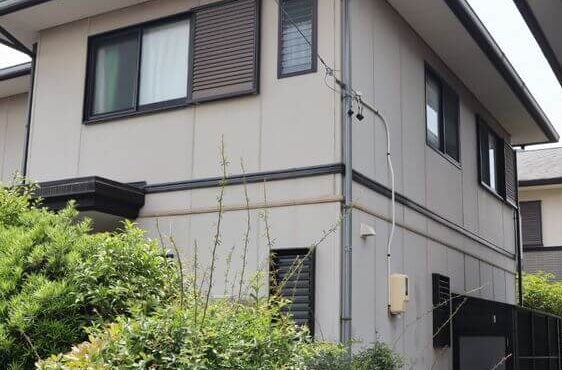 施工前 3 (1) 外壁塗装 幕板