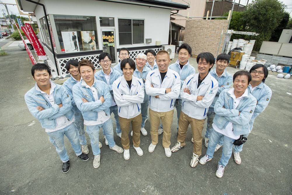 ⑻人気な理由|地域に根付いた地元の外壁塗装の職人直営店です ⑻人気な理由|地域に根付いた地元の外壁塗装の職人直営店です