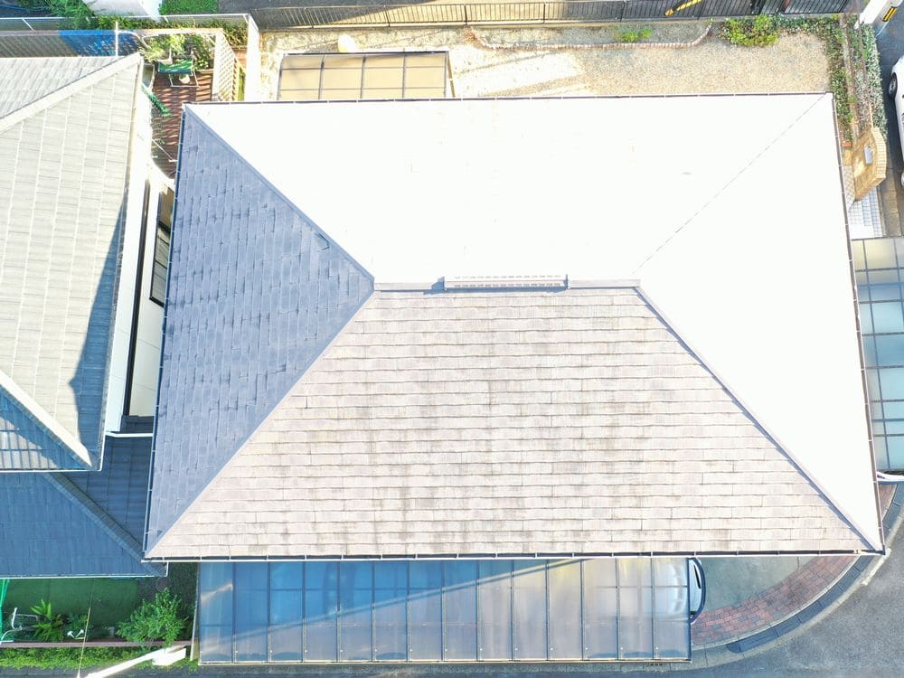 屋根カバー工法 施工前1 奈良市 屋根工事 リペイント匠
