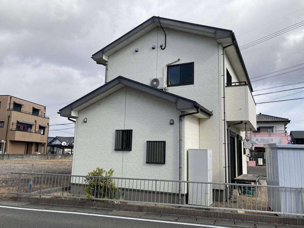 施工前 3 (36) (1) 生駒市 外装塗装 リペイント匠