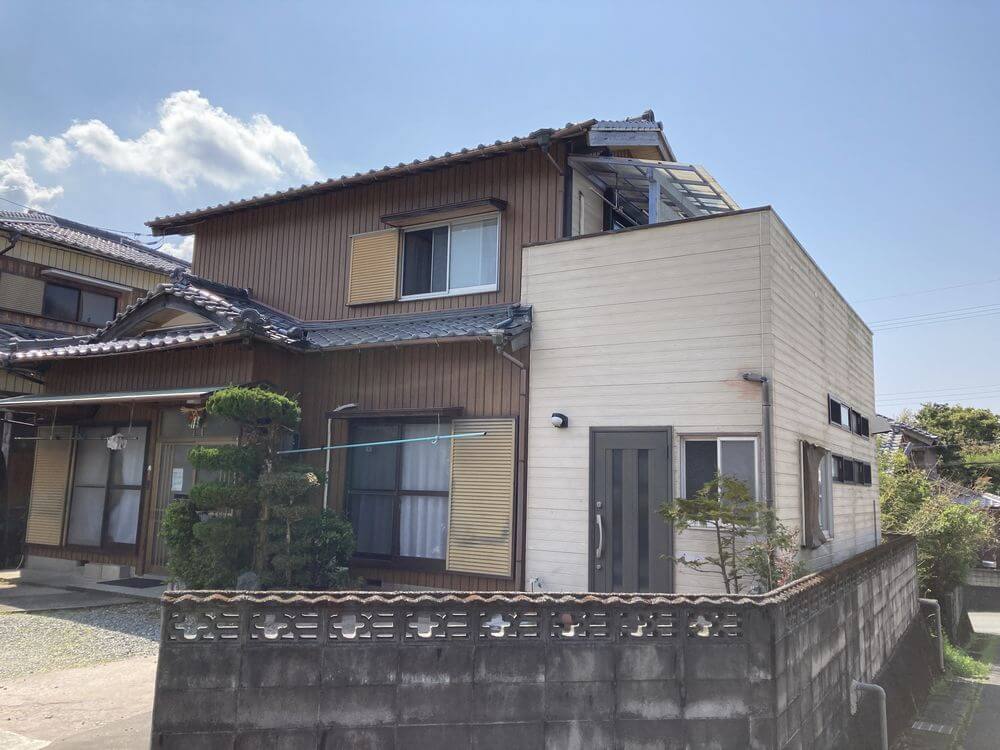 施行前2 (2) 橿原市 外壁塗装 リペイント匠