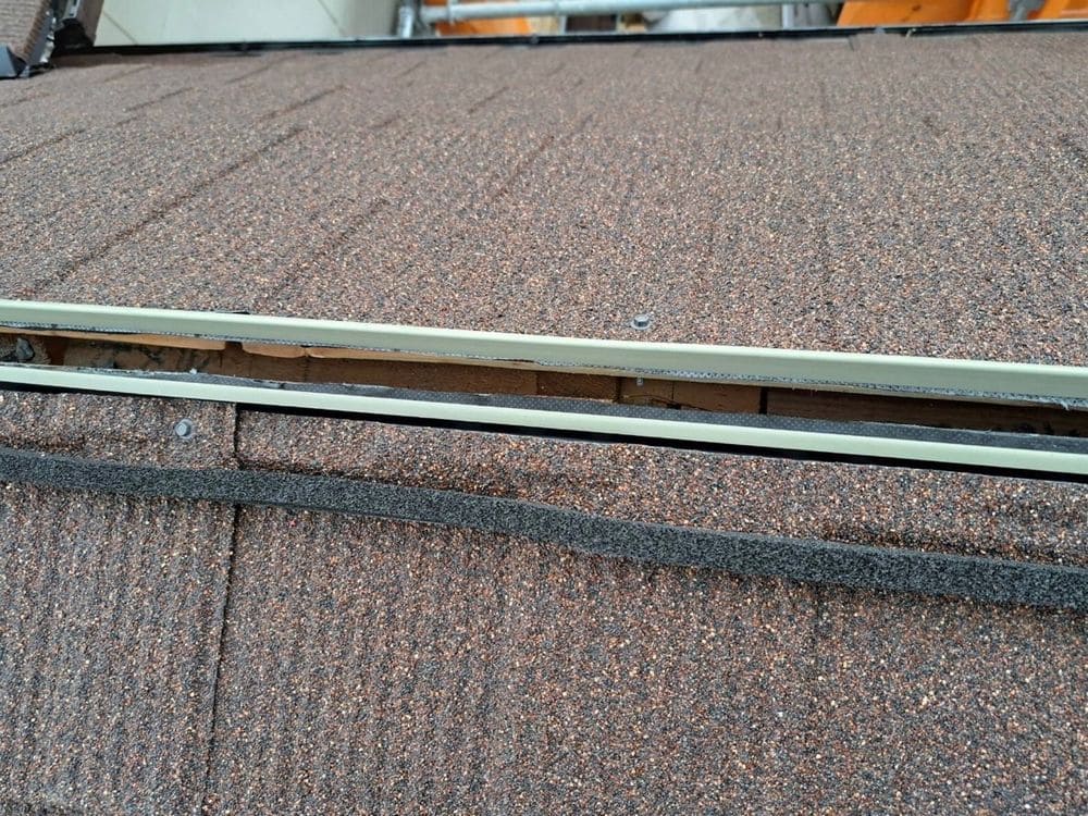 H様(生駒市)棟板金設置 生駒市の外壁塗装、屋根工事をリペイント匠が施工した写真