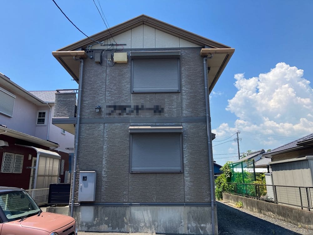 生駒市平野町N様所有アパート_施工前_外壁全体 (3) 生駒市 外壁塗装 リペイント匠