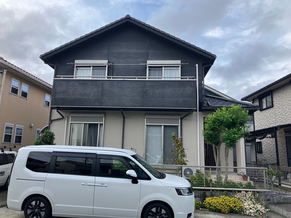 奈良市夢が丘O様_施工前_外壁全体 (1) 奈良市 防水工事 リペイント匠