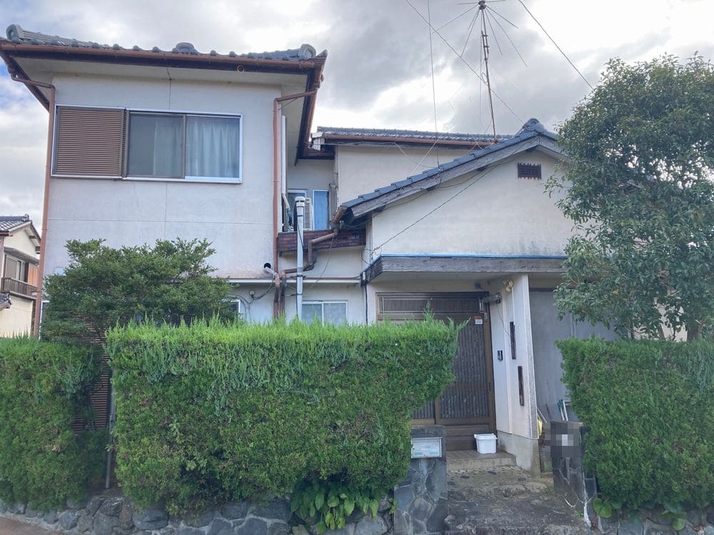 橿原市東高倉F様_施工前_外壁全体 (2) 橿原市 外壁塗装 リペイント匠
