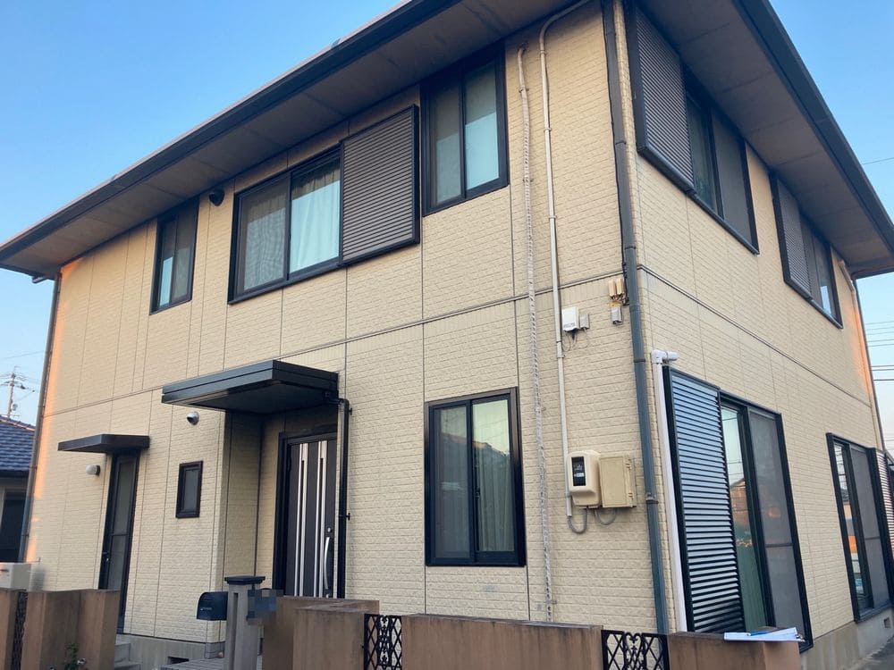 奈良市牧町H様_施工前_外壁全体 (2) 奈良市 外壁塗装 リペイント匠