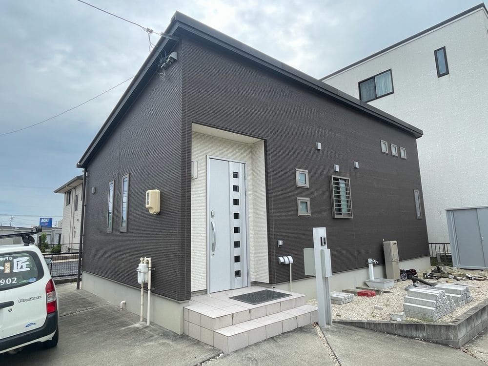 生駒市江島町M様_施工前_外壁全体 (1) 生駒市 外壁塗装 リペイント匠