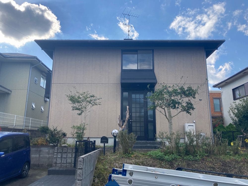 橿原市つつじが丘T様_施工前_外壁全体 (2) 橿原市 外壁塗装 リペイント匠