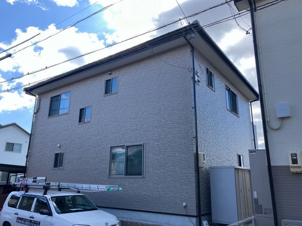 生駒市東磯山Y様_施工後_外壁全体 (3) 生駒市 外壁塗装 リペイント匠