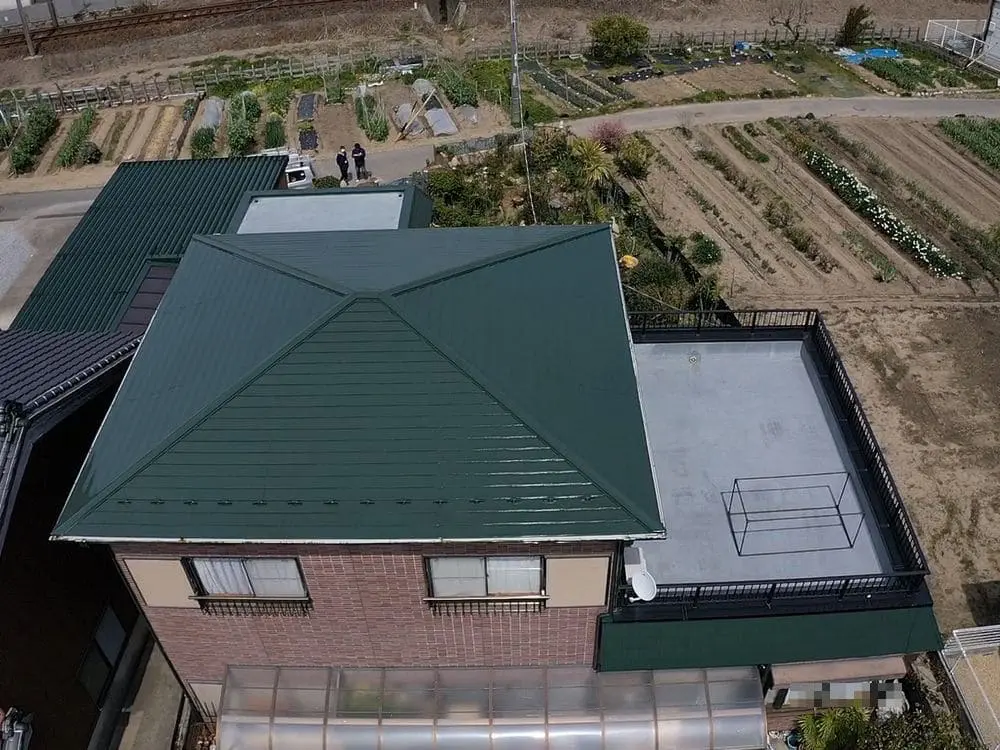 生駒市算所O様_施工後_屋根全体 生駒市 屋根塗装 リペイント匠