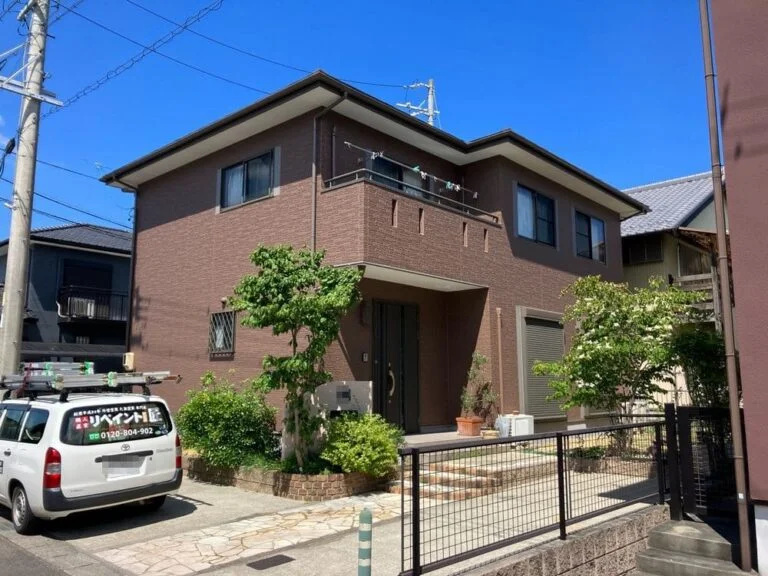 奈良市の外壁塗装の色選び　ブラウン