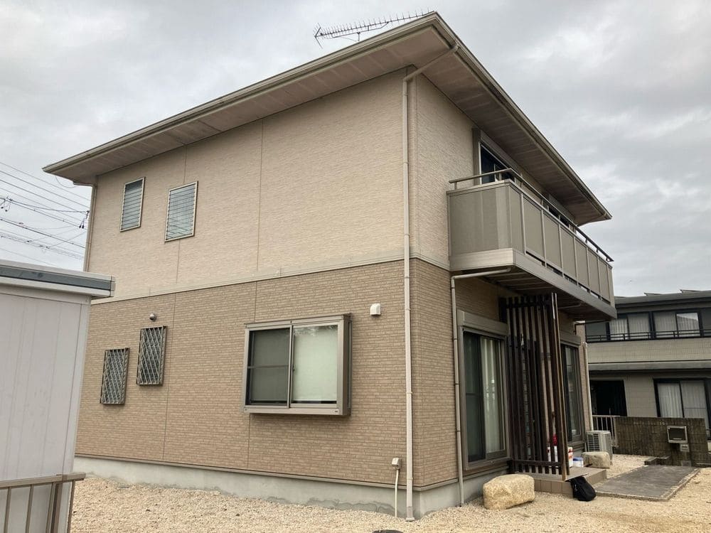 奈良市の外壁塗装をリペイント匠が施工した写真