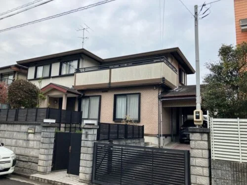90a71537e097e646e9ec08598df06307-1-500x375 橿原市の外壁塗装、屋根工事をリペイント匠が施工した写真