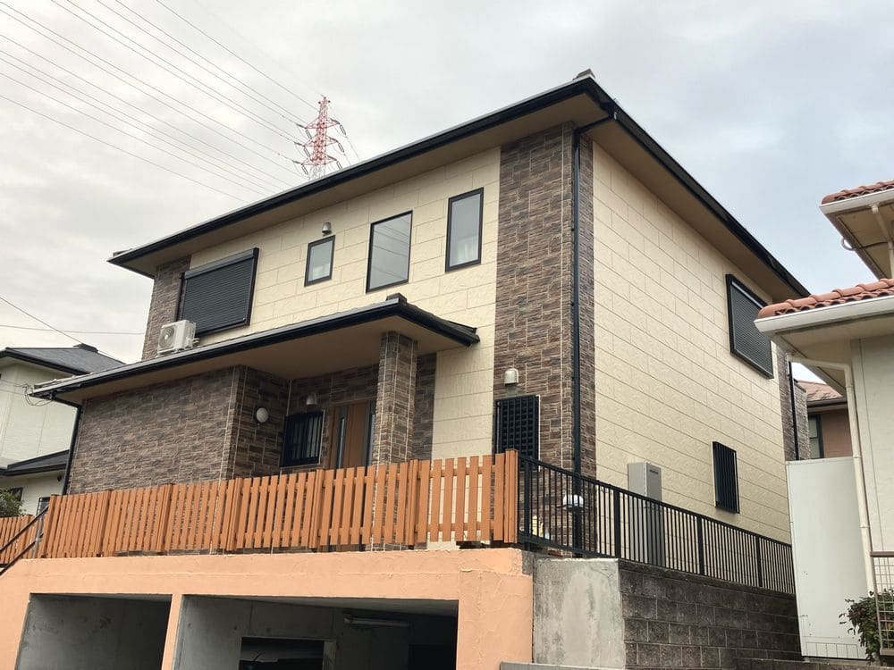 ■奈良市の外壁塗装をした例　奈良市の外壁塗装をリペイント匠が施工した写真