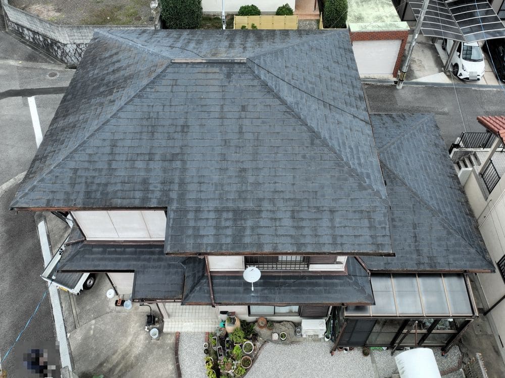 F様(橿原市)_施工前_屋根全体 橿原市の外壁塗装、屋根塗装をリペイント匠が施工した写真
