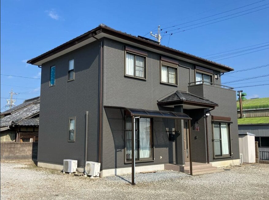 奈良市の外壁塗装、屋根塗装をリペイント匠が施工した写真