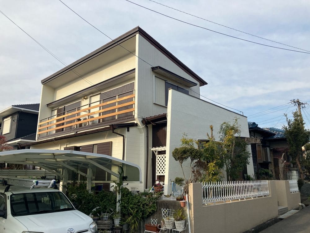 奈良市 外壁塗装 リペイント匠 奈良市の外壁塗装をリペイント匠が施工した写真