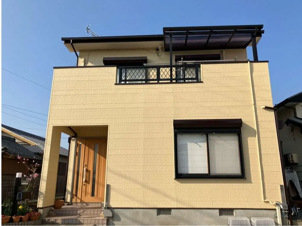 奈良市の外壁塗装、屋根塗装、防水工事をリペイント匠が施工した写真