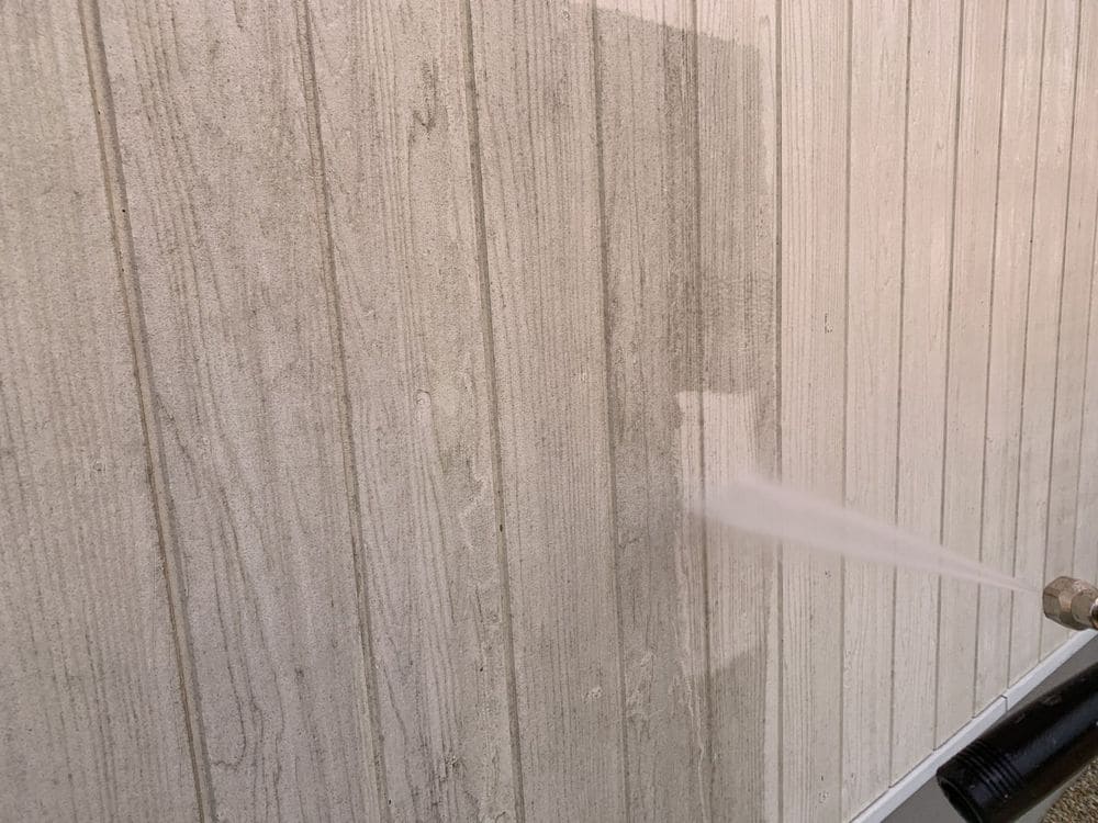 生駒市の外壁塗装をリペイント匠が施工した写真