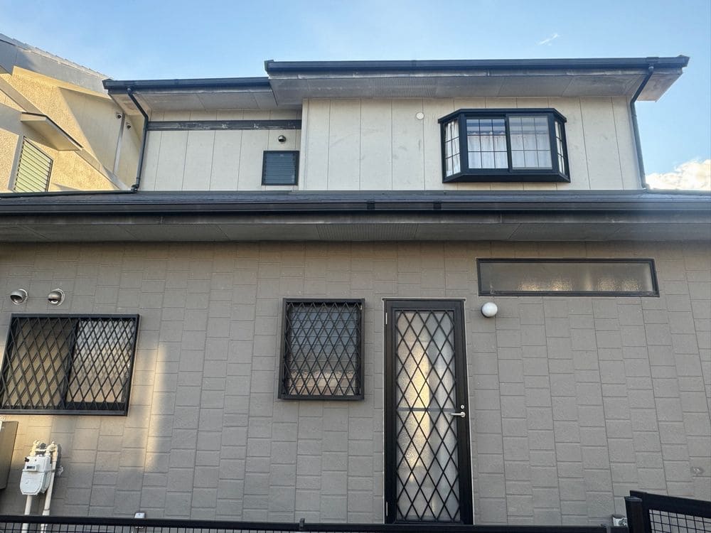 生駒市の外壁塗装をリペイント匠が施工した写真