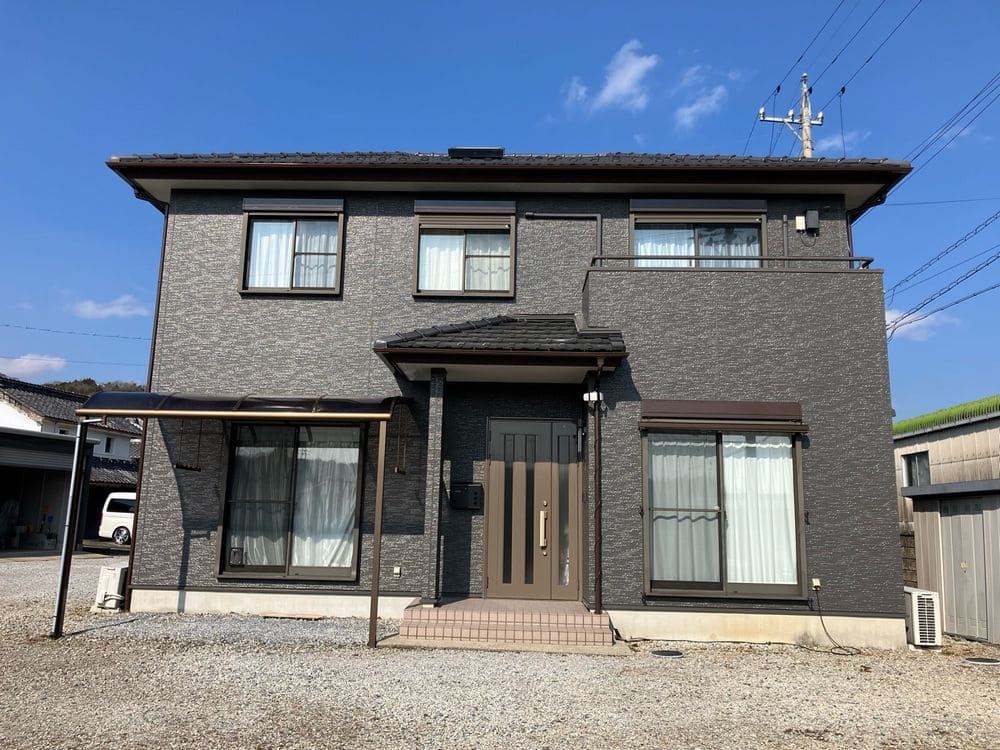 奈良市の外壁塗装、屋根塗装をリペイント匠が施工した写真
