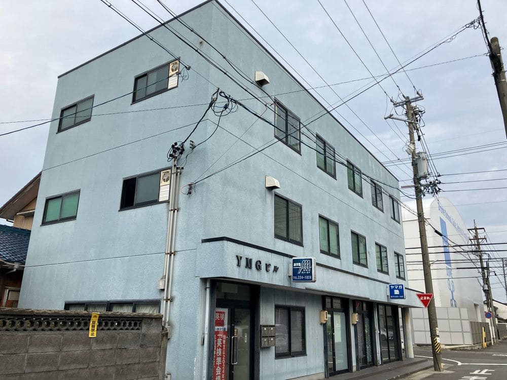 奈良市の外壁塗装、防水工事をリペイント匠が施工した写真