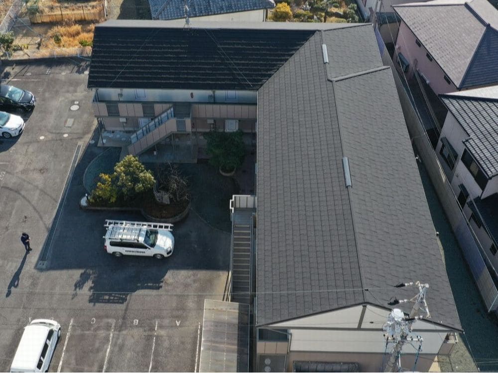 奈良市 F様 施工後1 奈良市の外壁塗装、屋根カバー工事をリペイント匠が施工した写真