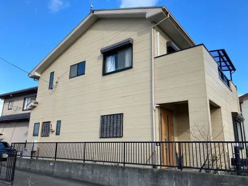 奈良市の外壁塗装、屋根塗装、防水工事をリペイント匠が施工した写真