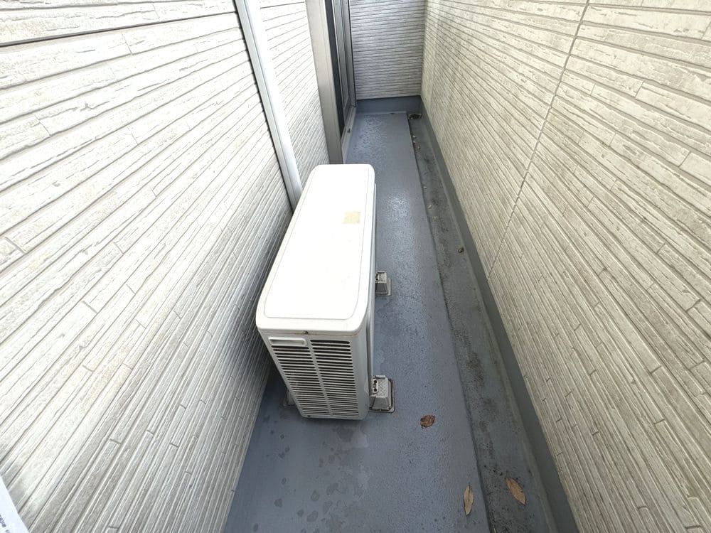 N様(奈良市)防水(施工前) 奈良市の防水工事をした例 奈良市の防水工事をリペイント匠が施工した写真