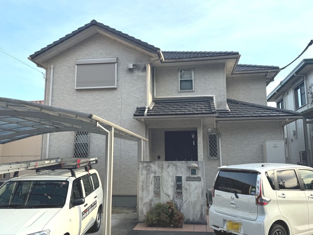N様(奈良市)施工前_外壁全体 (3) 奈良市の外壁塗装をした例 奈良市の外壁塗装をリペイント匠が施工した写真