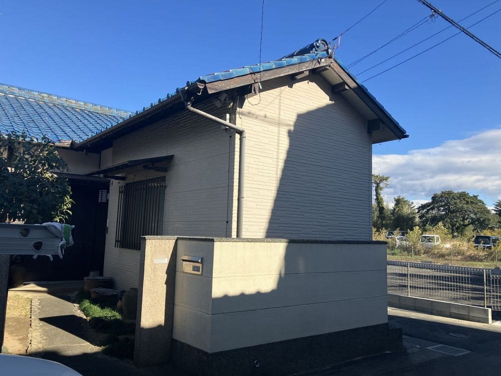 奈良市I様 施工前_外壁全体 奈良市の外壁塗装をリペイント匠が施工した写真