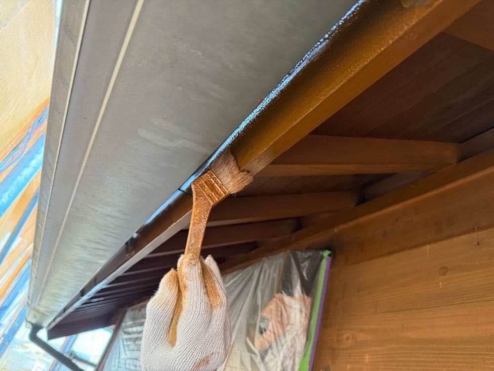 H様(橿原市)鼻隠し_2回目 橿原市の外壁塗装、屋根塗装をリペイント匠が施工した写真