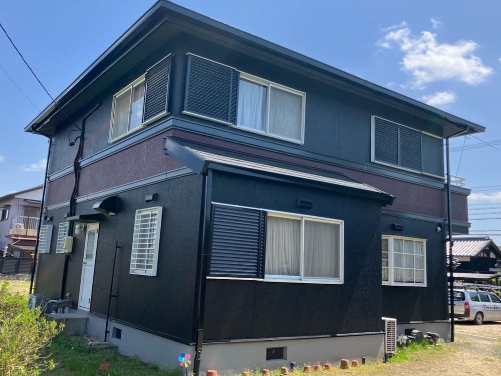 B様(奈良市分部)_施工後_外壁全体 (4) 奈良市の外壁塗装、屋根塗装、防水工事をリペイント匠が施工した写真