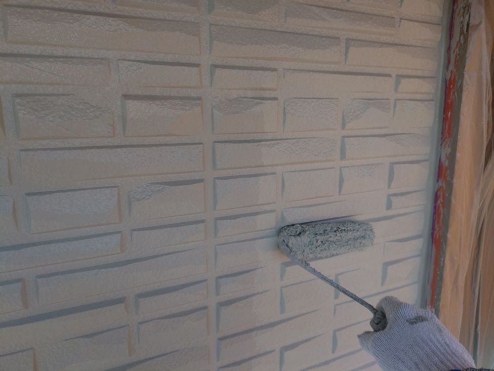 Y様(久居)外壁(上塗り1) 奈良市の外壁塗装、屋根塗装をリペイント匠が施工した写真