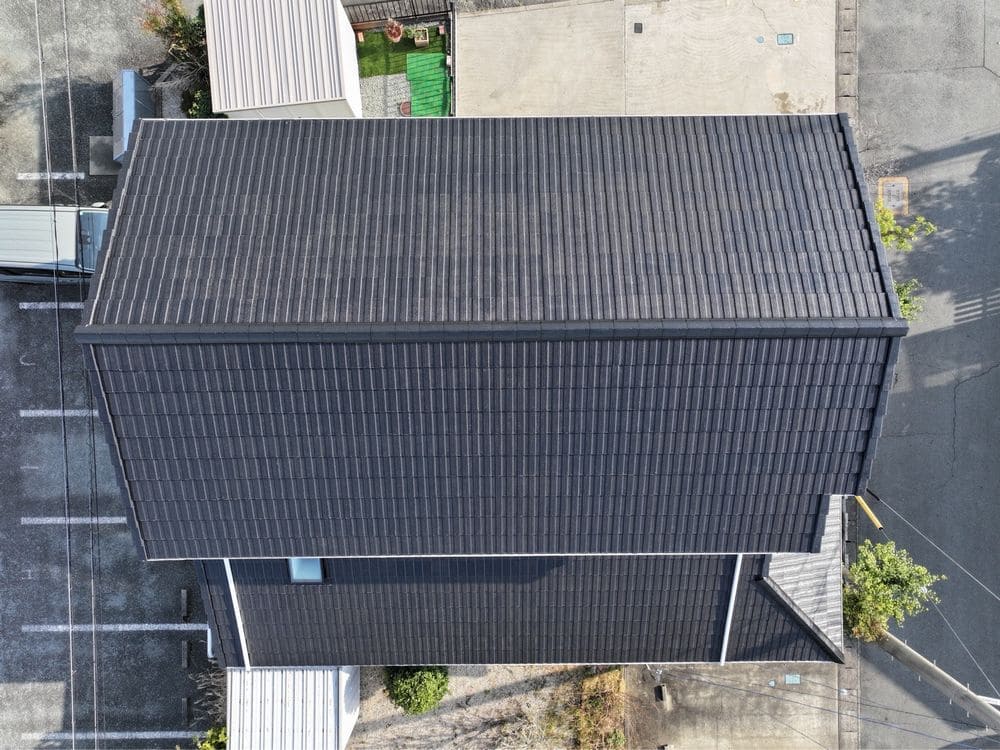 K様(久居)施工後_屋根全体 (1) 奈良市の外壁塗装、屋根塗装をリペイント匠が施工した写真