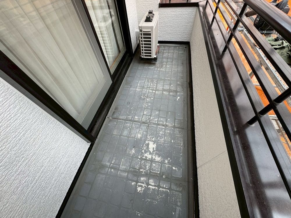H様(生駒市)防水_施工前 生駒市の防水工事をリペイント匠が施工した写真