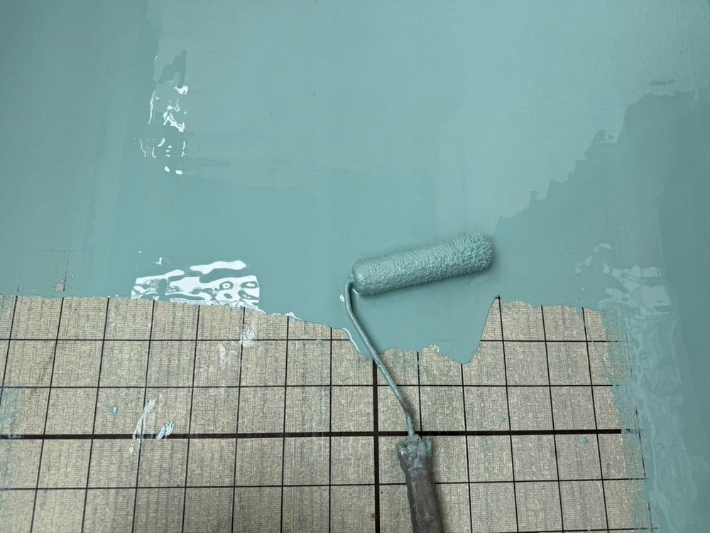 H様(生駒市)防水_1層目 生駒市の防水工事をリペイント匠が施工した写真