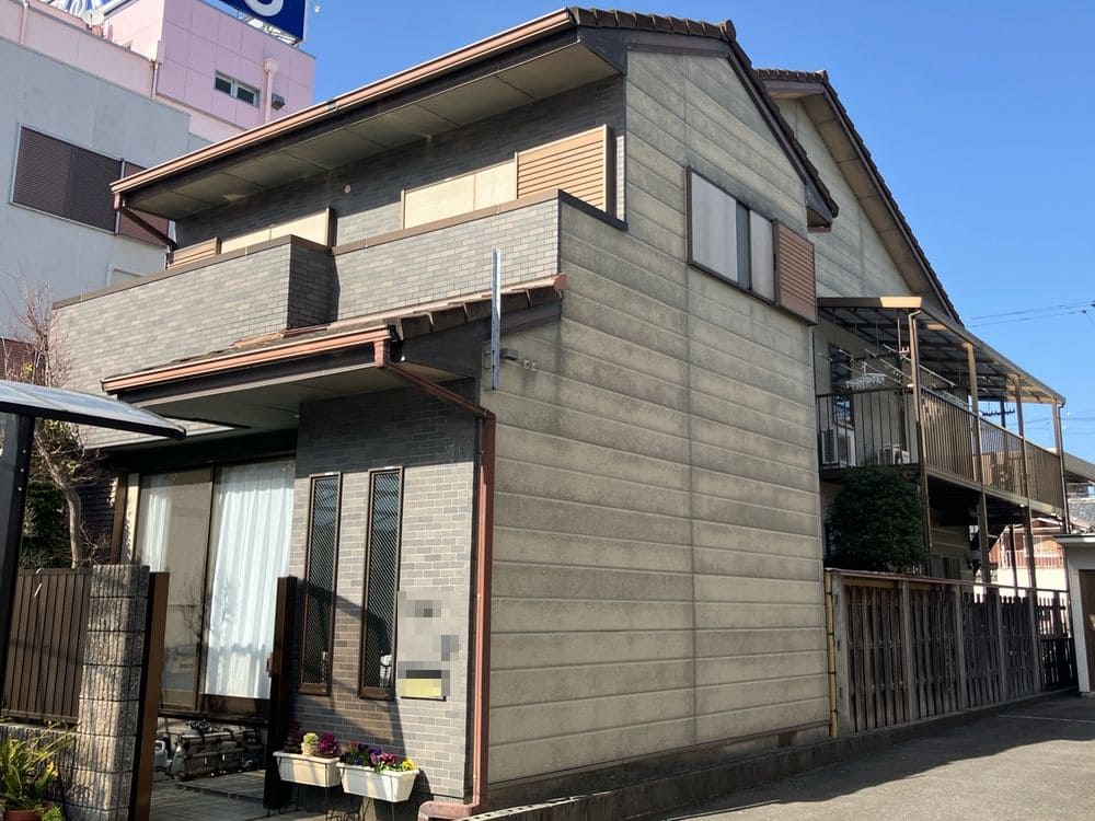 K様(生駒市)外壁_施工前1 生駒市の外壁・屋根塗装をリペイント匠が施工した写真