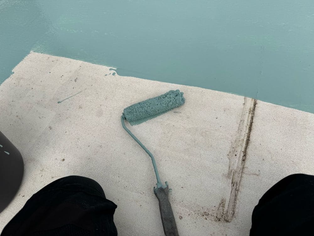 K様(橿原市桔梗が丘)_防水_防水(一層目) (2) 橿原市の防水工事をリペイント匠が施工した写真