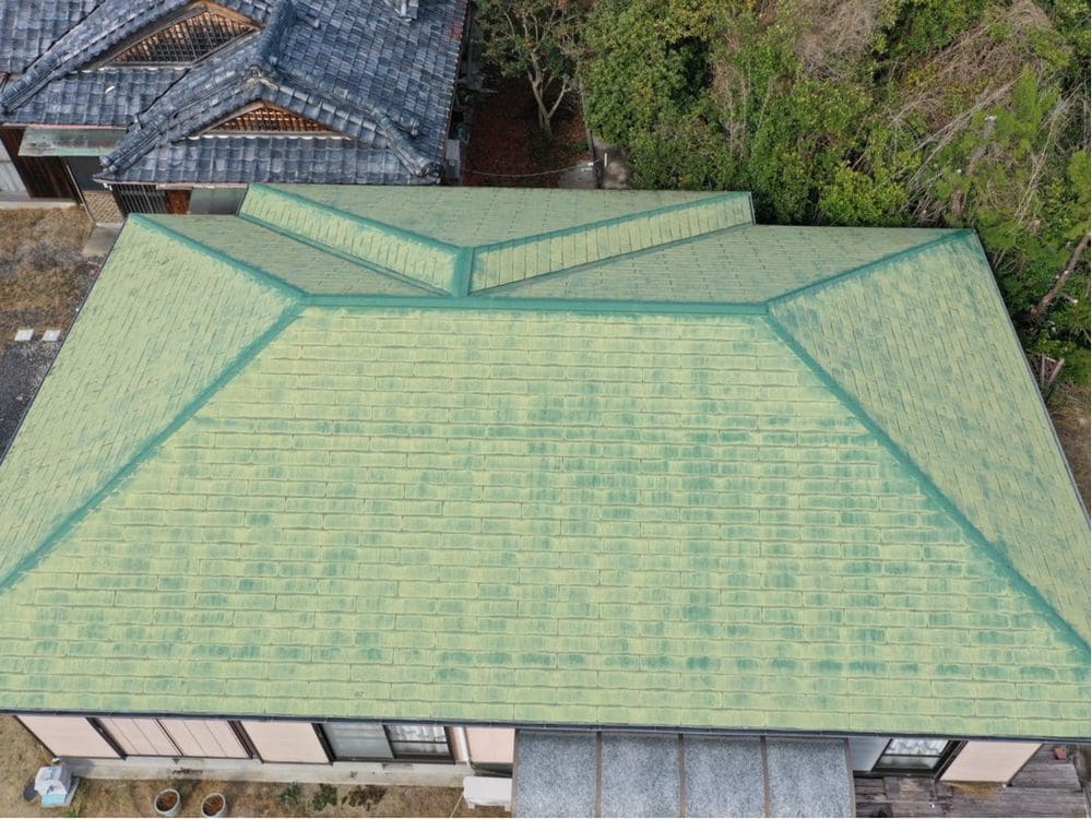 生駒市の屋根塗装をリペイント匠が施工した写