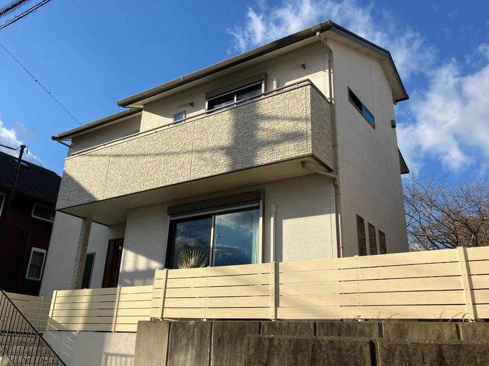奈良市の外壁塗装、屋根塗装をリペイント匠が施工した写真
