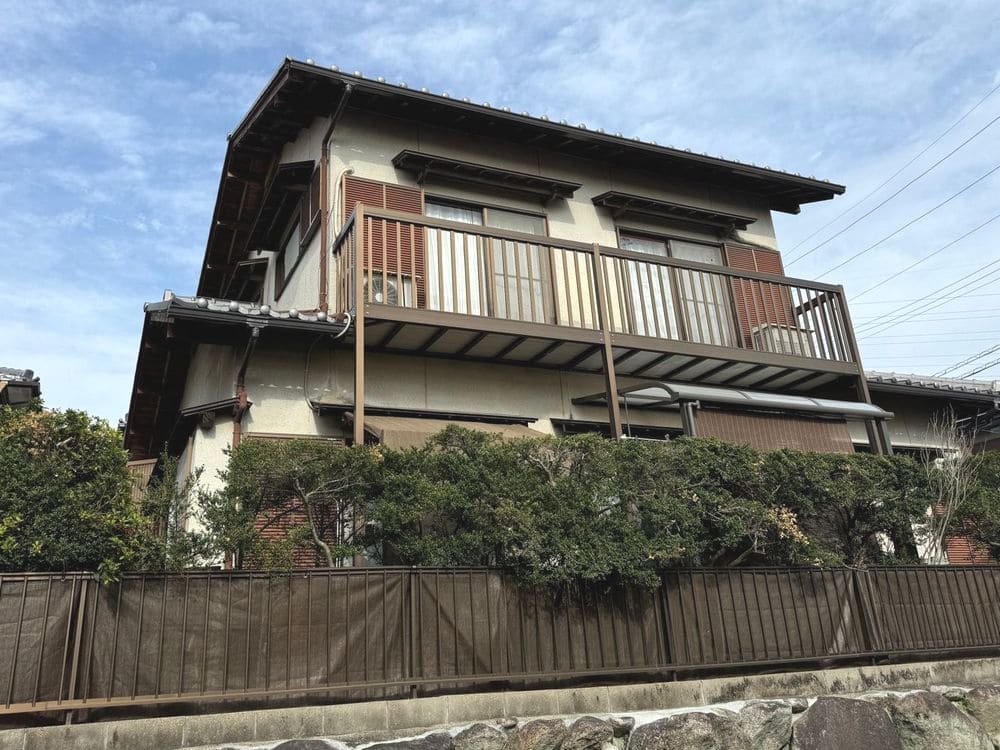 T様(奈良市)施工前_外壁全体 奈良市の外壁塗装をリペイント匠が施工した写真